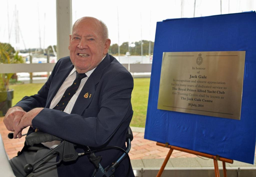 Jack Gale and plaque - credit RPAYC © Brendan Rourke